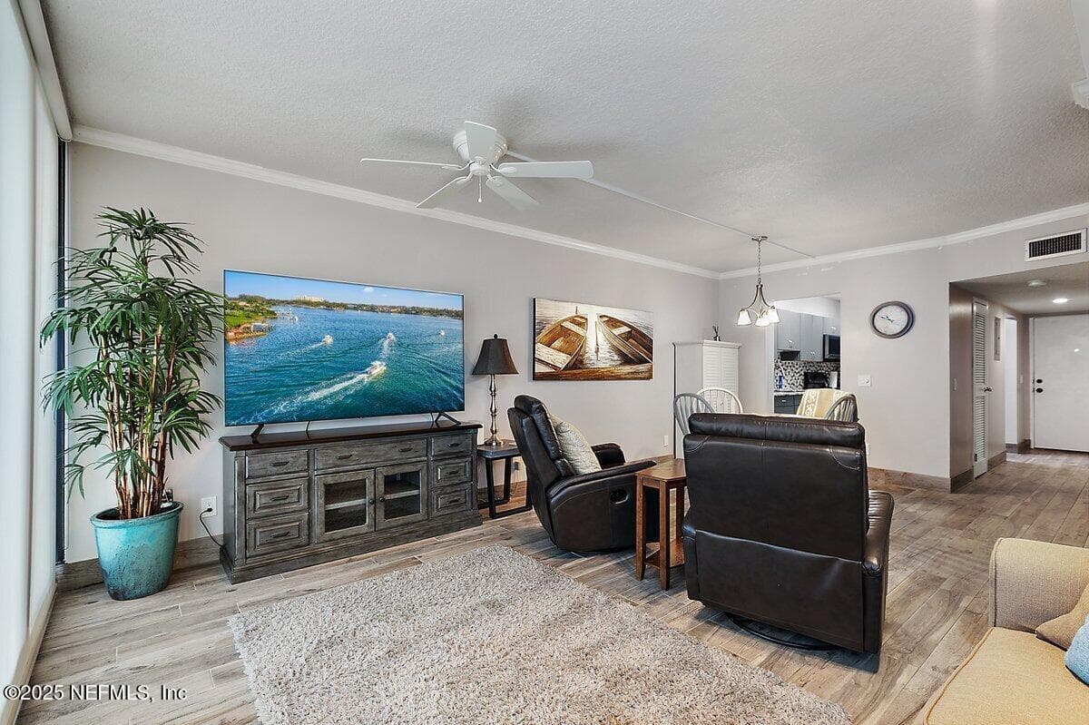 601 1ST Street 4H, Jacksonville Beach, FL 32250, Jacksonville Beach, FL - photo 3