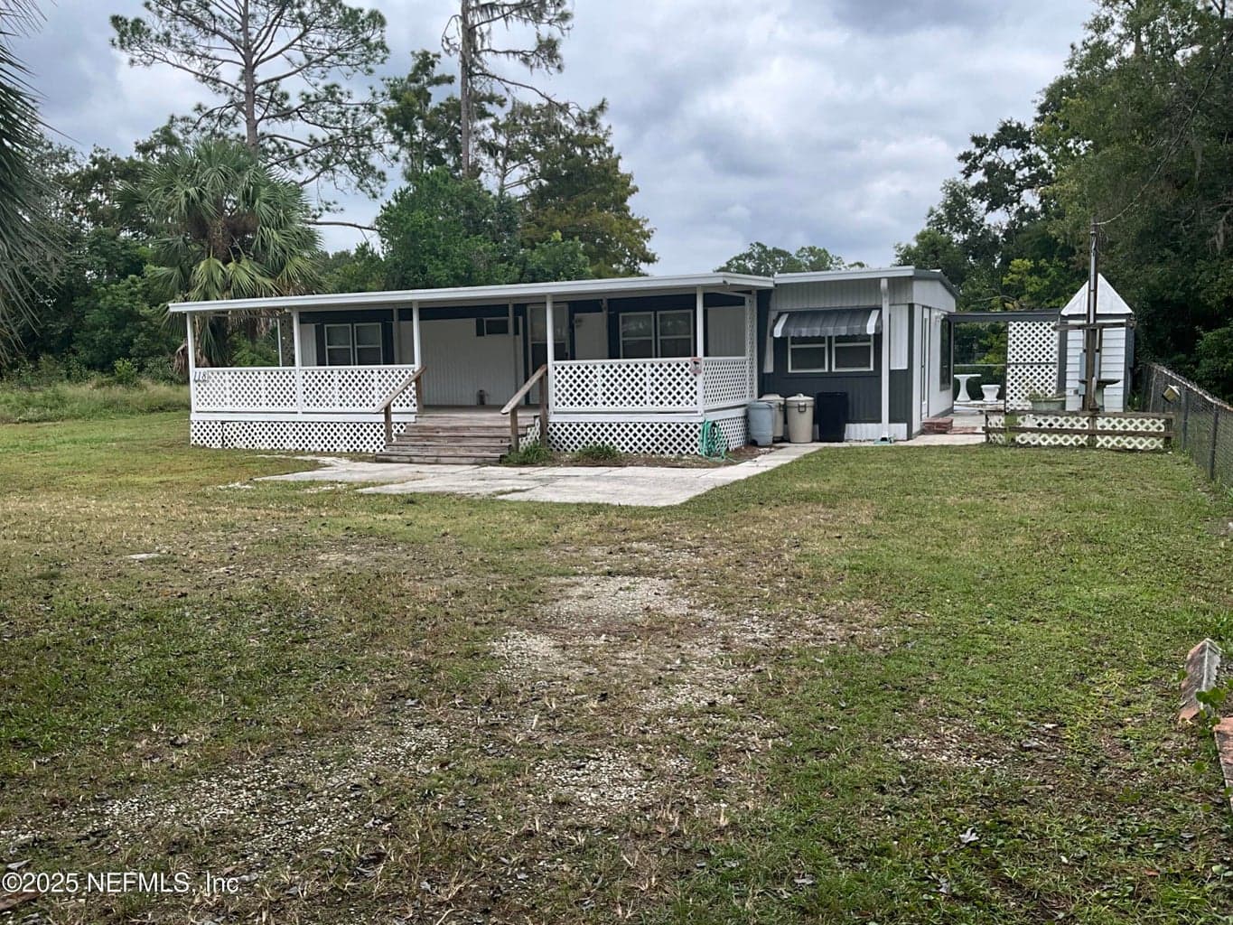 118 RIVERSIDE Avenue, Satsuma, FL 32189, Satsuma, FL - photo 1