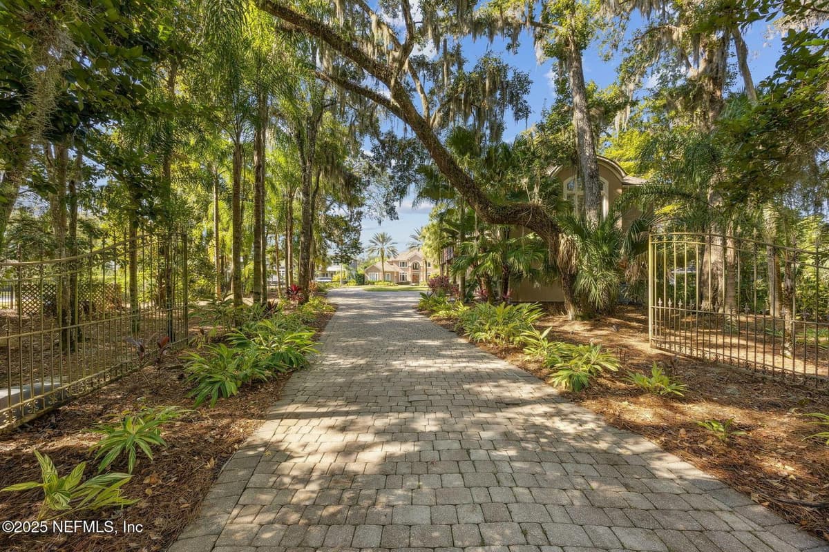 21 N ROSCOE Boulevard, Ponte Vedra Beach, FL 32082, Ponte Vedra Beach, FL - photo 2