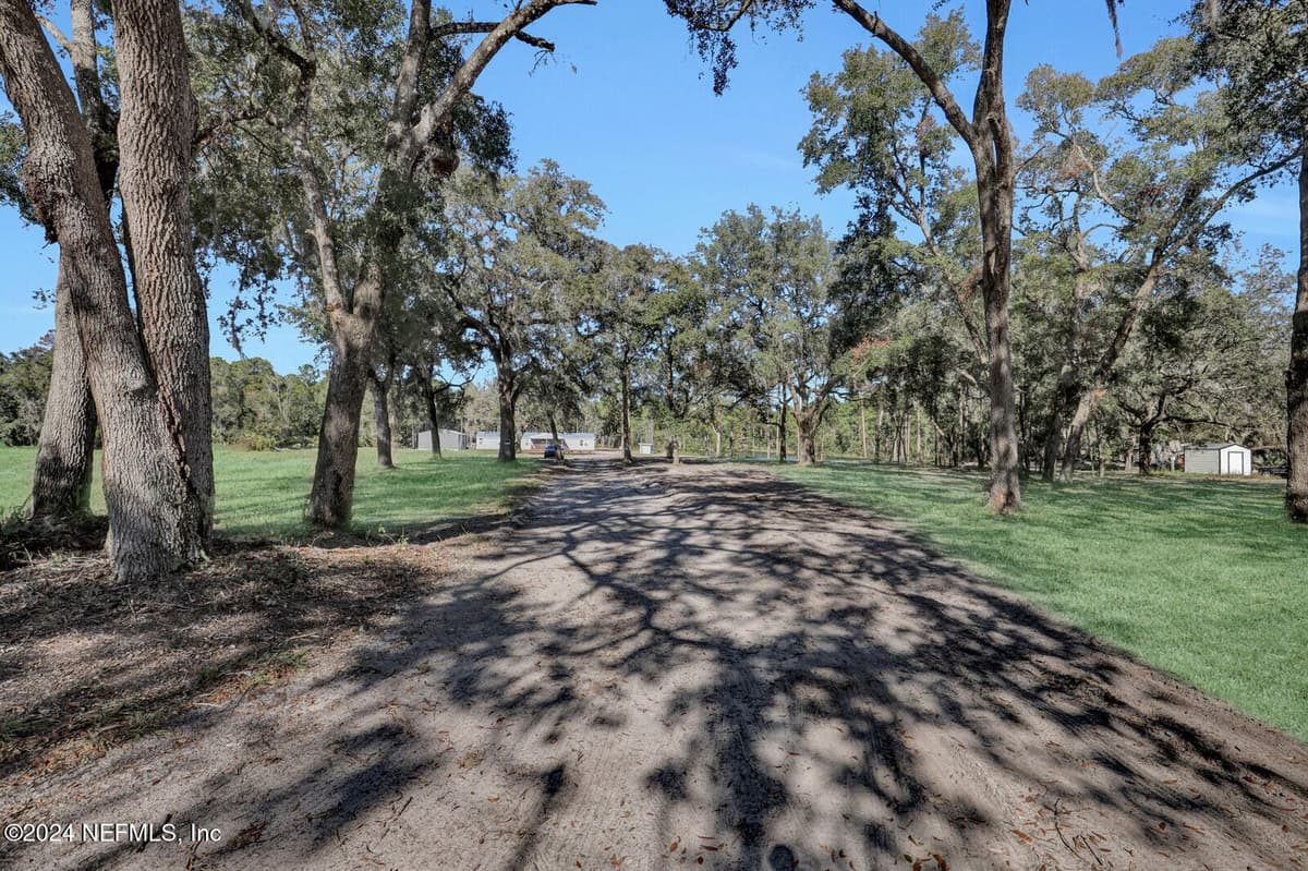 141 WOODS Road, San Mateo, FL 32187, San Mateo, FL - photo 2