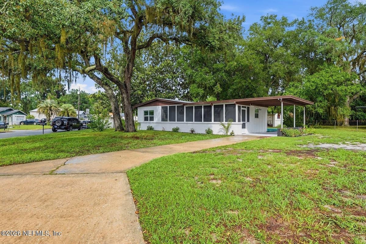 2027 KATE Street, Palatka, FL 32177, Palatka, FL - photo 2