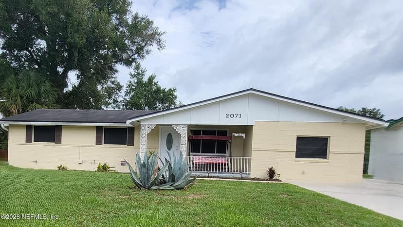 2071 COURTNEY Drive, Jacksonville, FL 32208