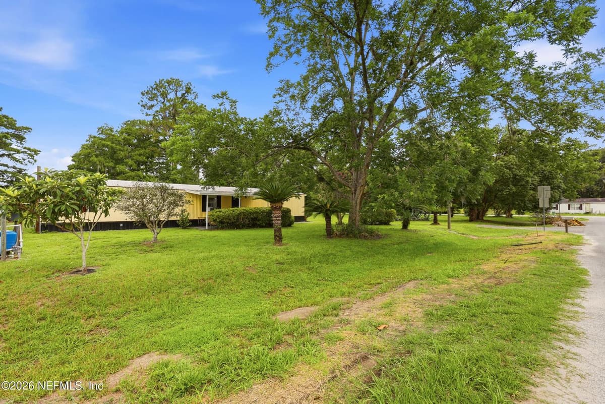 101 WATERWAY Avenue, Satsuma, FL 32189, Satsuma, FL - photo 2