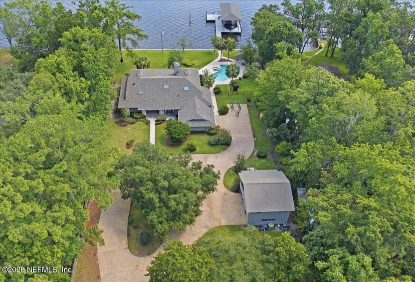 4501 ORTEGA FARMS Circle, Jacksonville, FL 32210