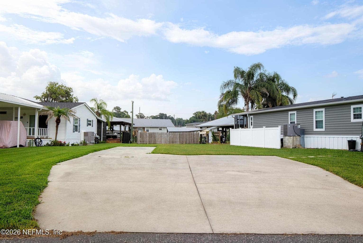 25 SCOTT Street, Welaka, FL 32193, Welaka, FL - photo 1