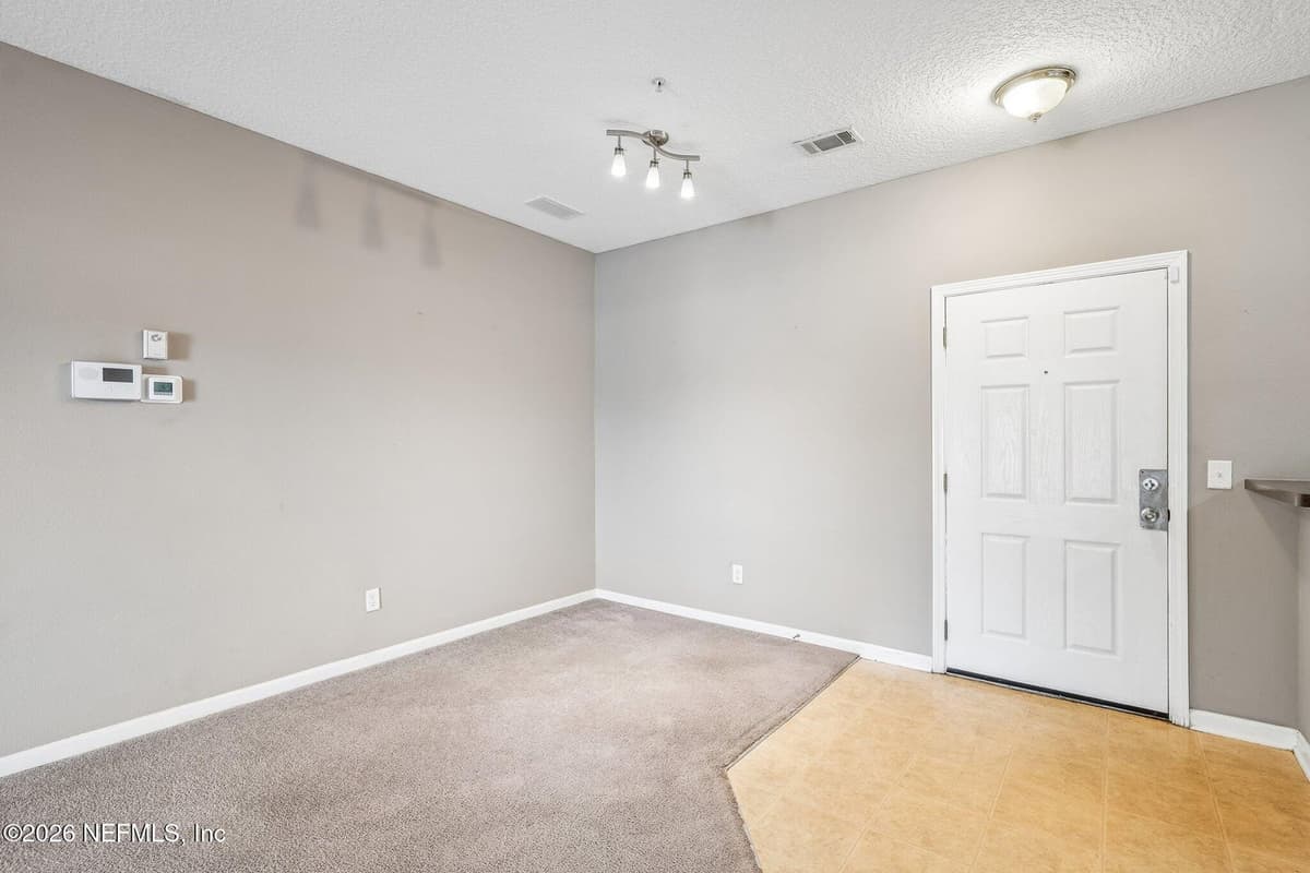 3671 KIRKPATRICK Circle 15-2, Jacksonville, FL 32210, Jacksonville, FL - photo 2