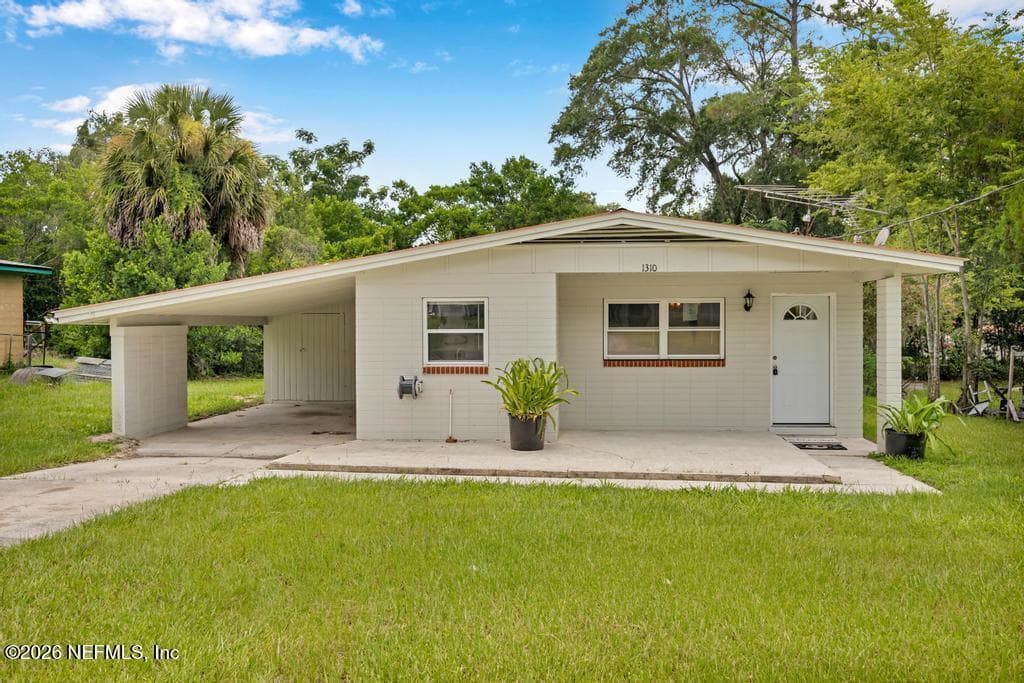 1310 CLEVELAND Avenue, Palatka, FL 32177, Palatka, FL - photo 1