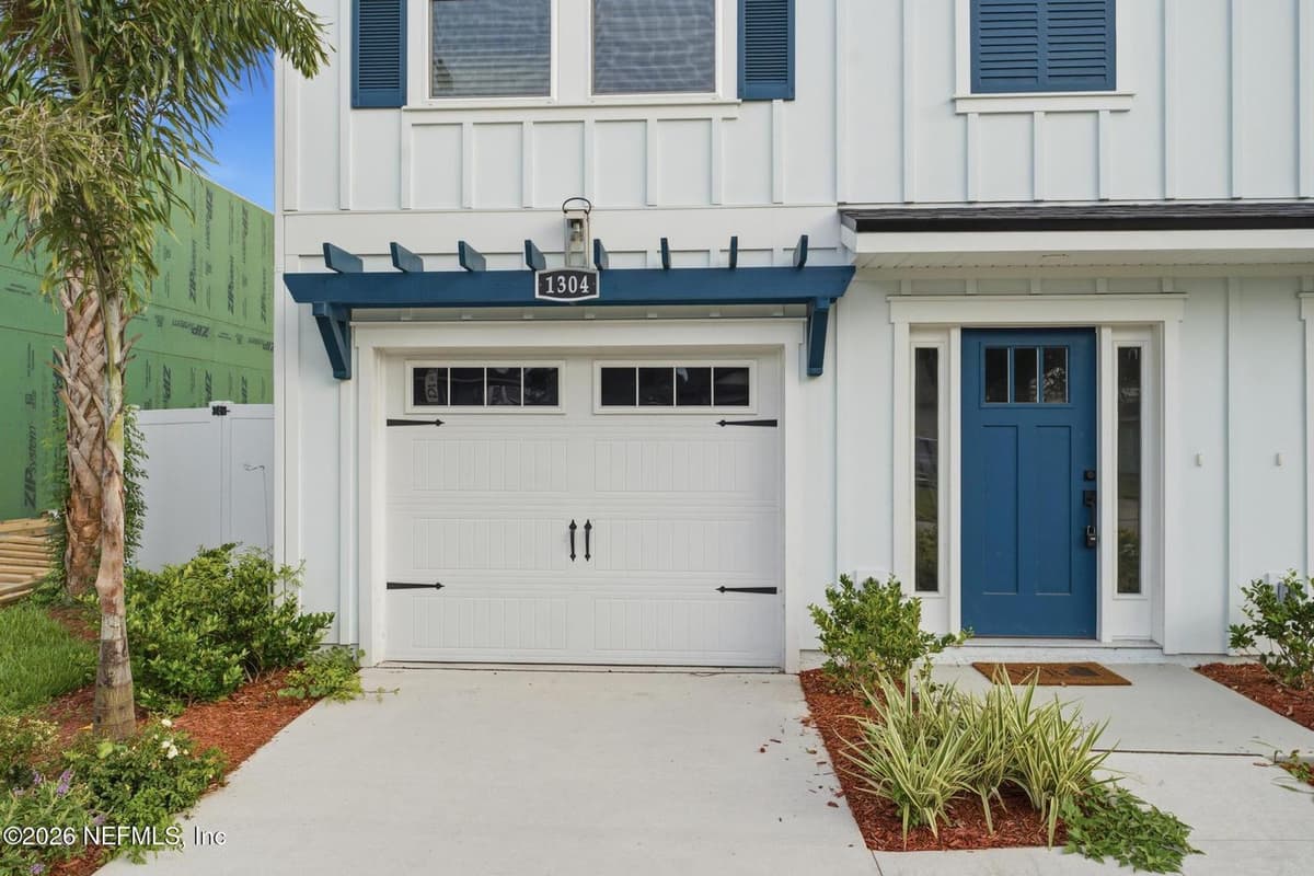1304 1ST Avenue N, Jacksonville Beach, FL 32250, Jacksonville Beach, FL - photo 2