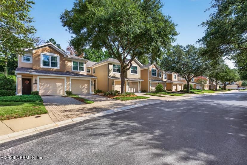 8573 LITTLE SWIFT Circle 31B, Jacksonville, FL 32256