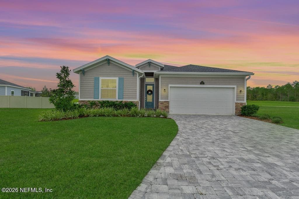 25 QUOTA Circle, St. Johns, FL 32259
