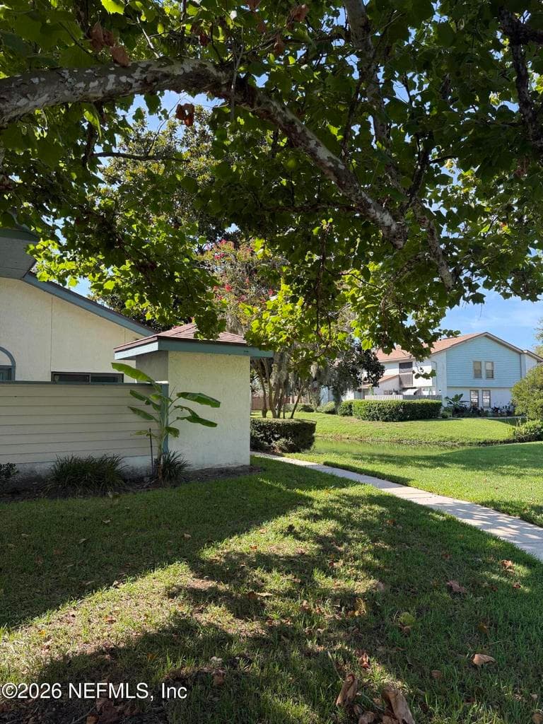 1702 CHALLENGER Court W 1702, Jacksonville, FL 32233, Jacksonville, FL - photo 3