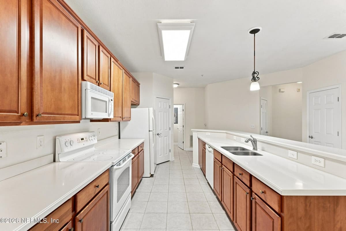 13364 BEACH Boulevard 813, Jacksonville, FL 32224, Jacksonville, FL - photo 3