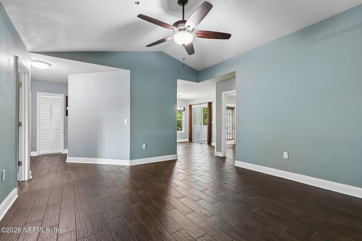 1655 THE GREENS Way 3031, Jacksonville Beach, FL 32250, Jacksonville Beach, FL - photo 3
