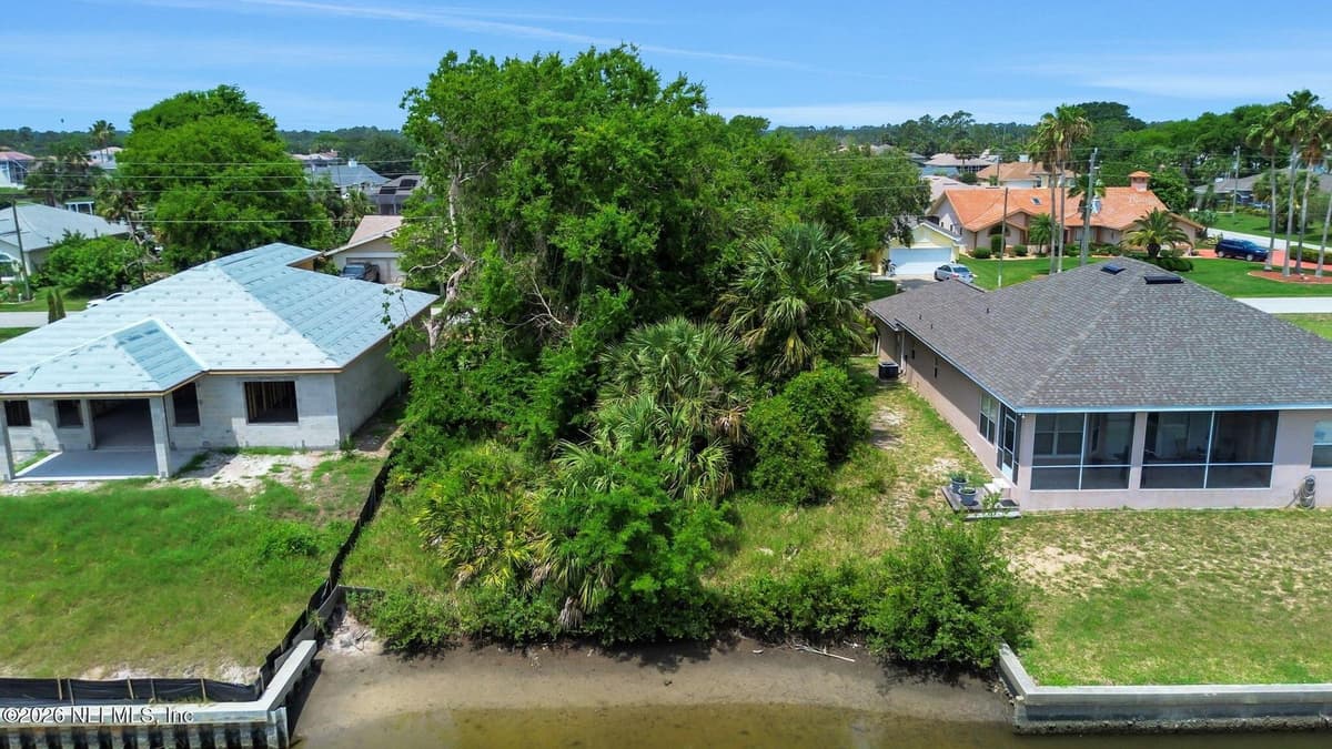 44 COMANCHE Court, Palm Coast, FL 32137, Palm Coast, FL - photo 2
