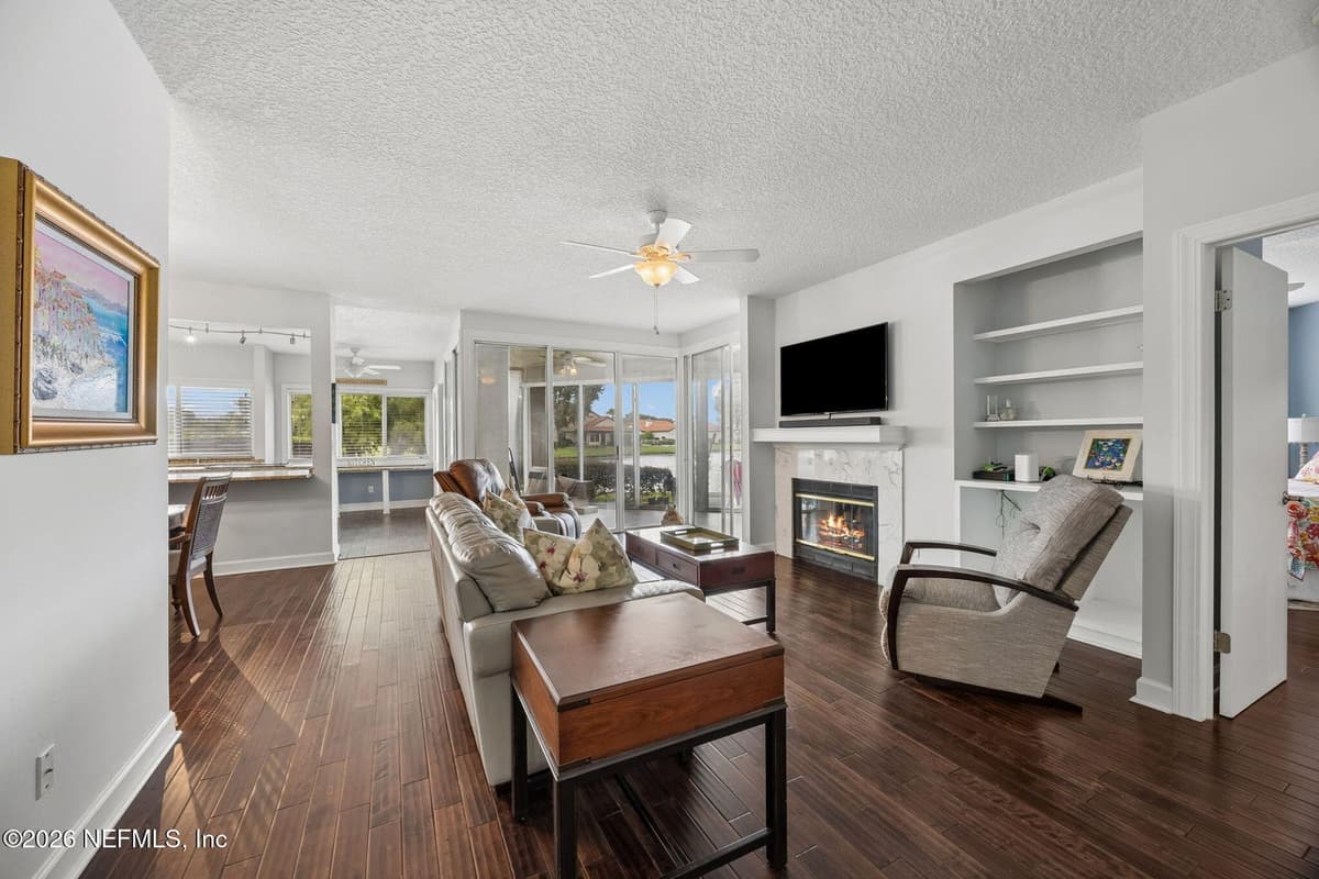 4020 LAVISTA Circle 211, Jacksonville, FL 32217, Jacksonville, FL - photo 3