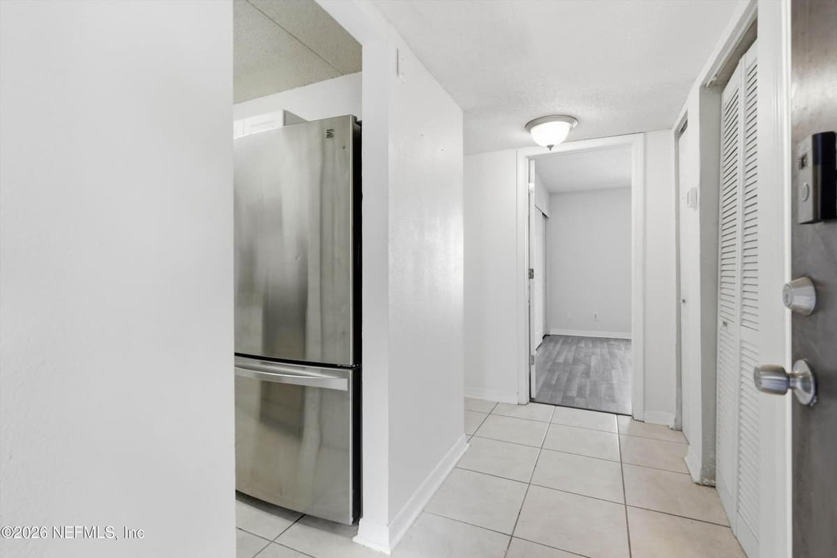 355 MONUMENT Road 10 D1, Jacksonville, FL 32225, Jacksonville, FL - photo 3