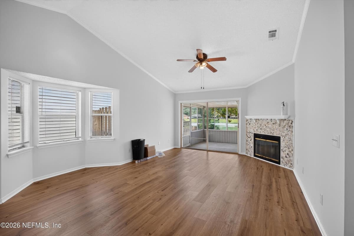 8047 MACTAVISH Way E, Jacksonville, FL 32244, Jacksonville, FL - photo 2