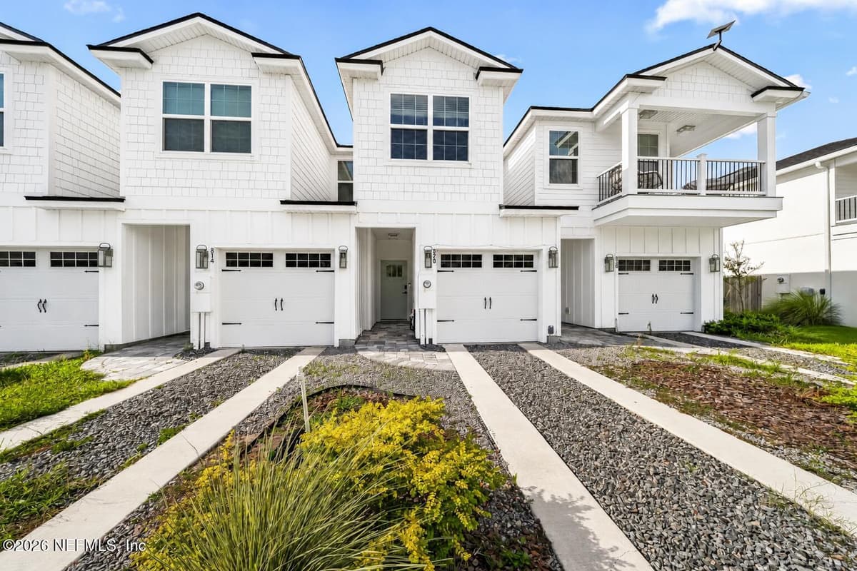 820 5TH Avenue S, Jacksonville Beach, FL 32250, Jacksonville Beach, FL - photo 2