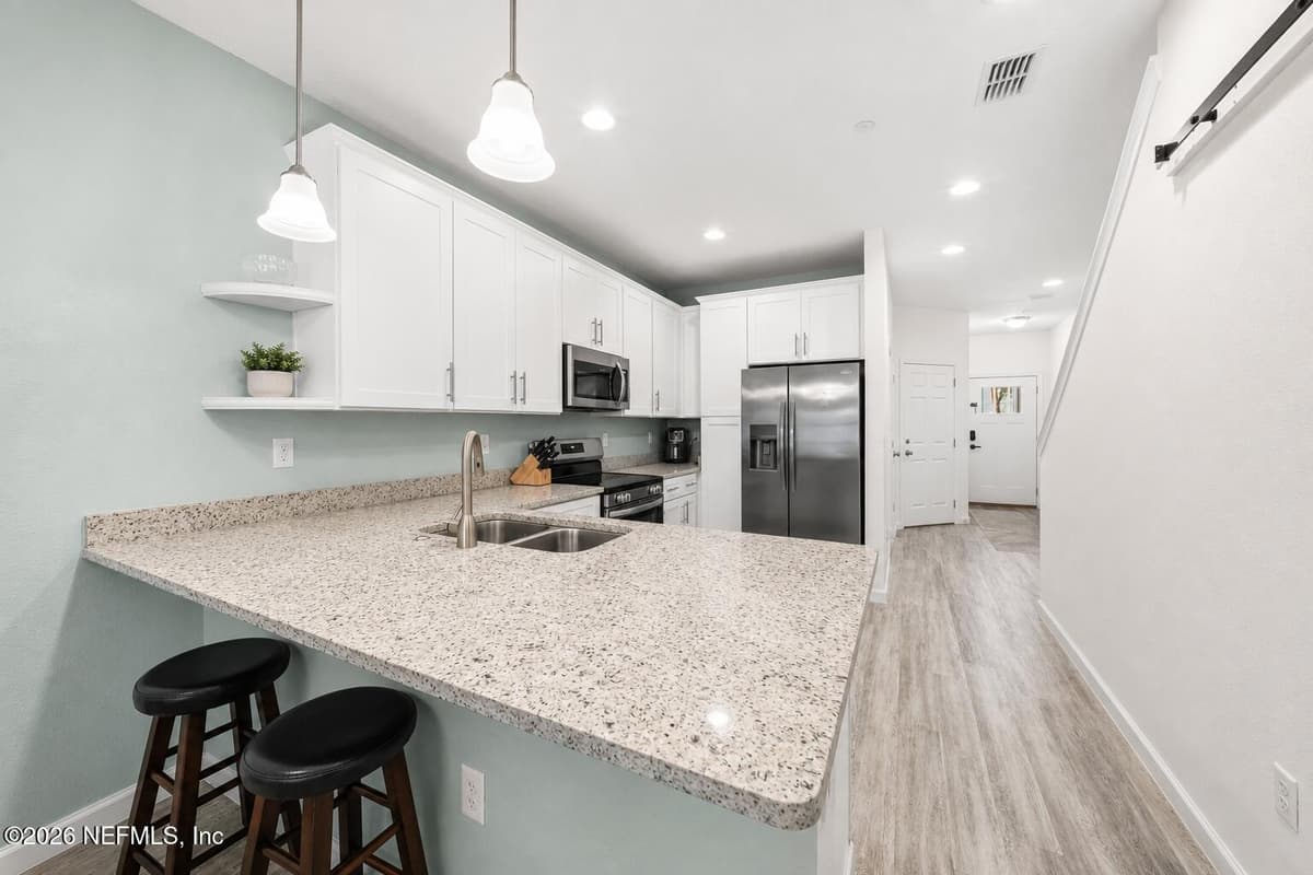 820 5TH Avenue S, Jacksonville Beach, FL 32250, Jacksonville Beach, FL - photo 3