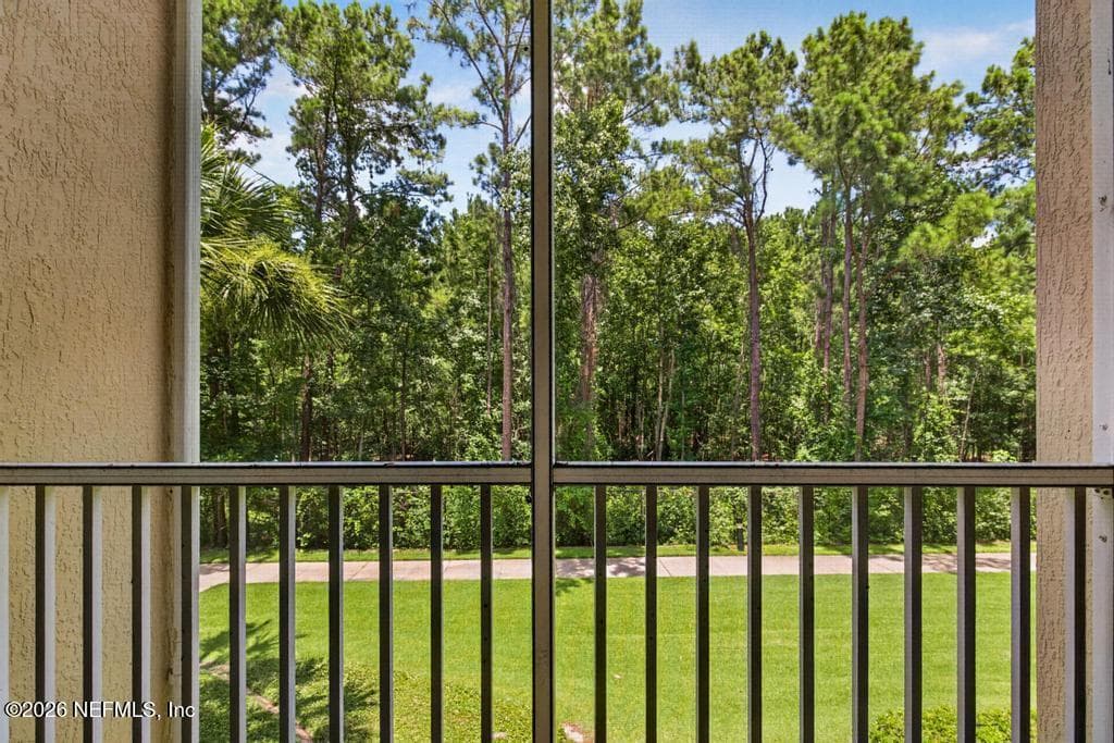 7801 POINT MEADOWS Drive 6204, Jacksonville, FL 32256, Jacksonville, FL - photo 2