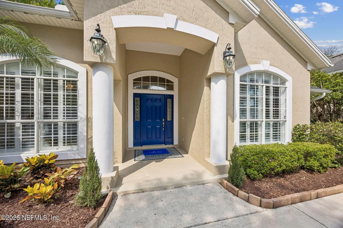 7636 SENTRY OAK Circle E, Jacksonville, FL 32256, Jacksonville, FL - photo 2